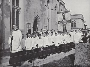 Clipping a Igreja, a procissão